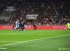 那不勒斯客场负于AC米兰，遭遇不利情况的简单介绍