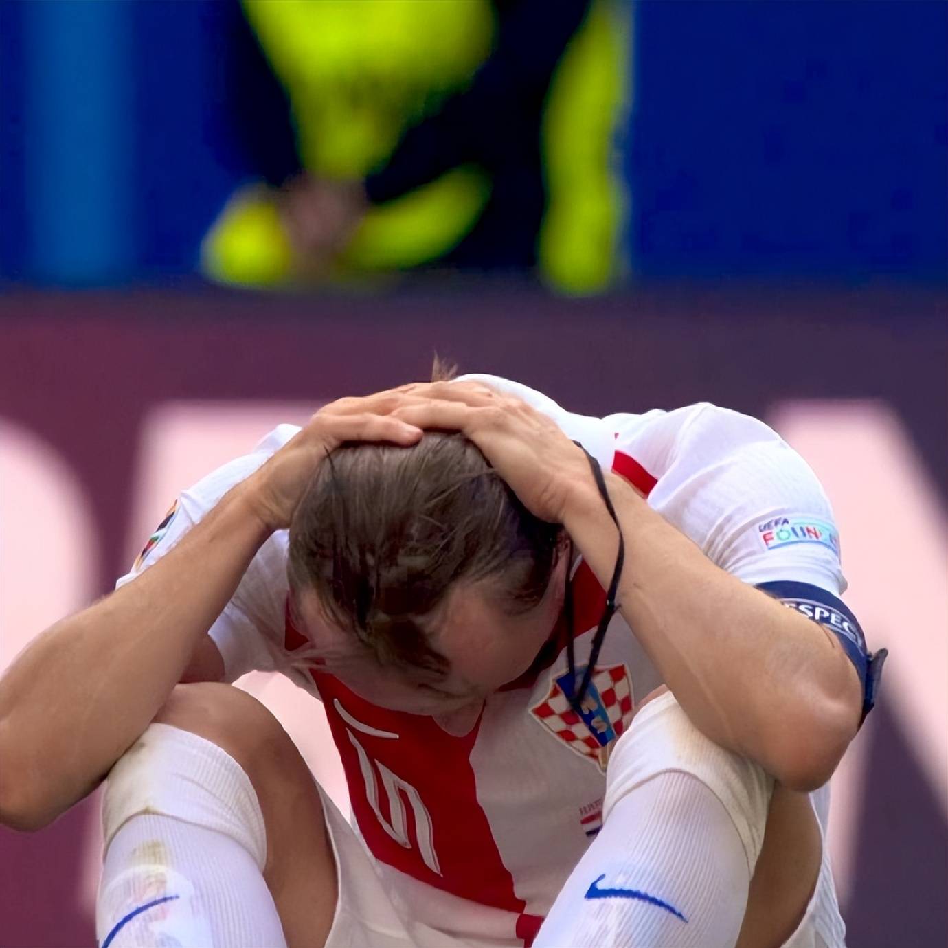 战胜压力！欧预赛球员心态坚定迎战的简单介绍