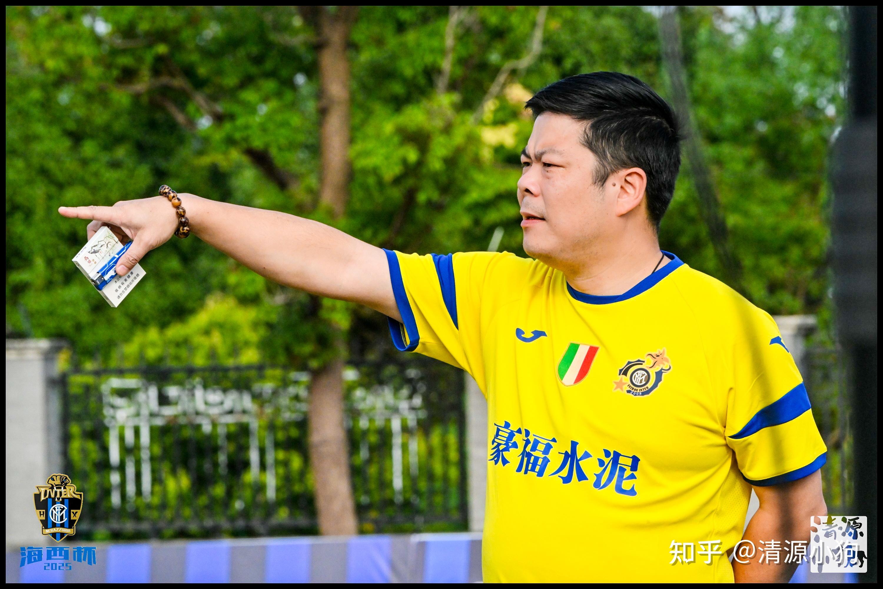 足球名将赛后发表感言,球迷心中更添信心 足球名将赛后发表感言,球迷心中更添信心